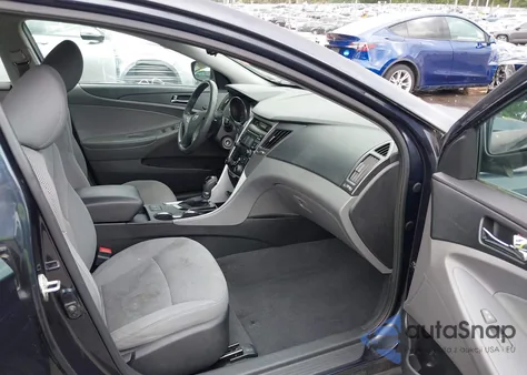 2013 Hyundai Sonata Gls z USA, uszkodzony, nr VIN 5NPEB4AC6DH573719
